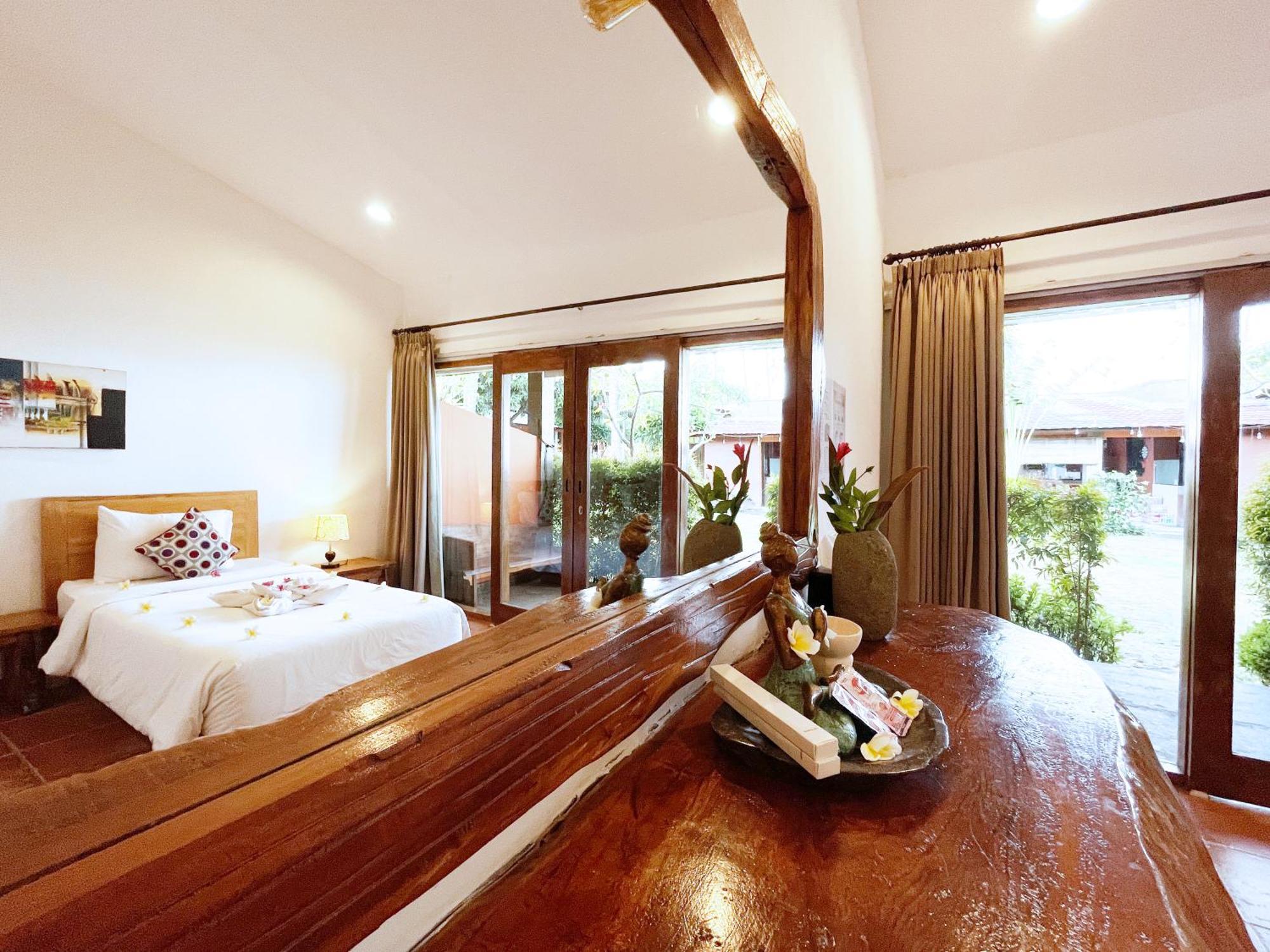 Pebble&Fins Bali Dive Resort Tulamben Exterior foto